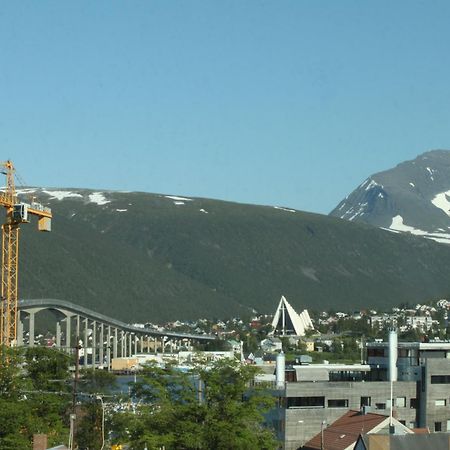 Skansen Hotel Тромсьо Екстериор снимка