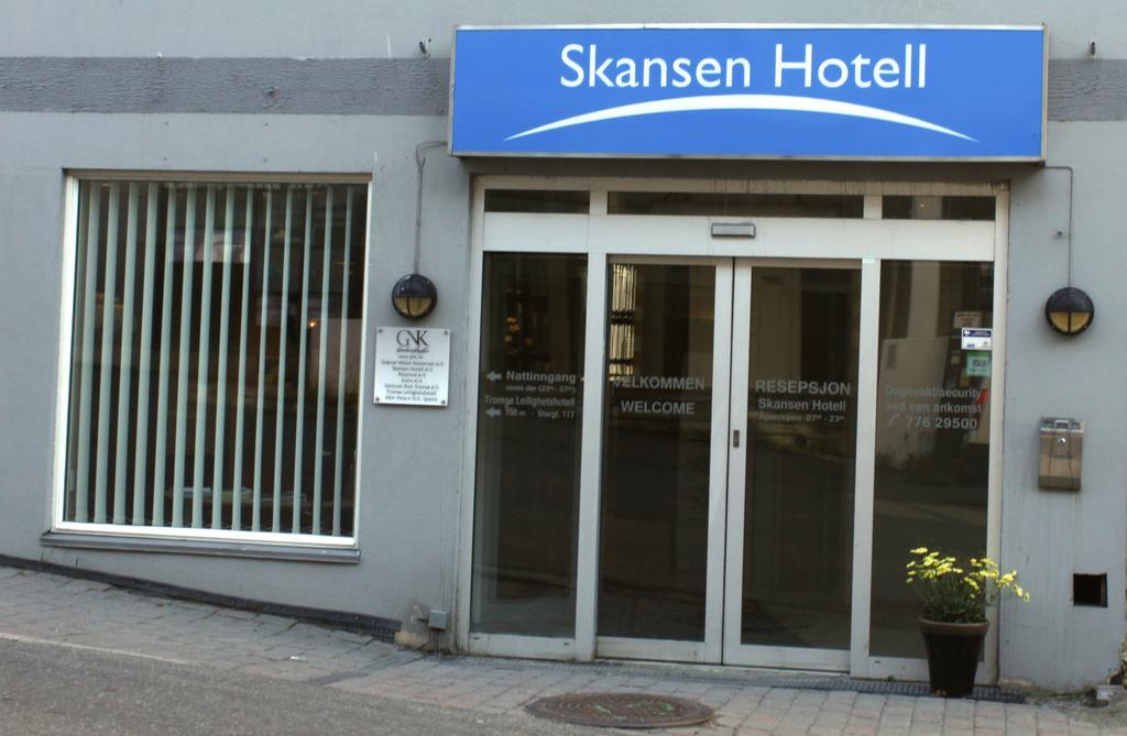 Skansen Hotel Тромсьо Екстериор снимка