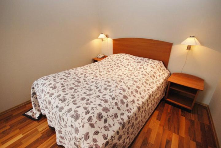 Skansen Hotel Тромсьо Стая снимка