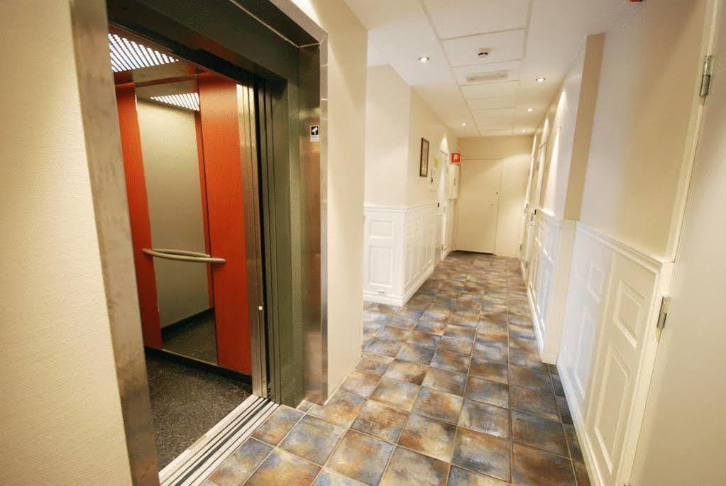 Skansen Hotel Тромсьо Екстериор снимка
